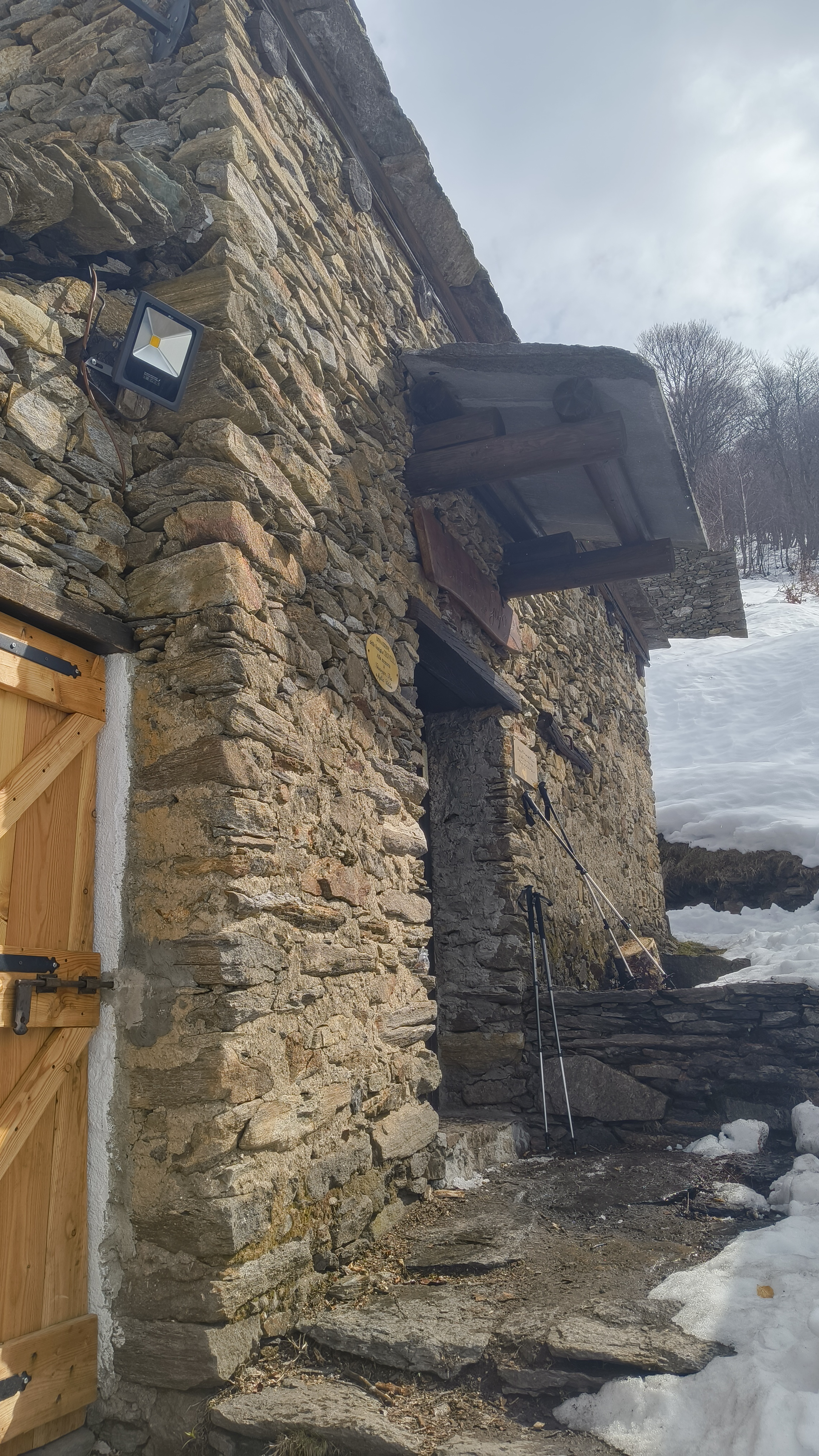 Foto n° 11 del trekking Bivacco del Gufo - Pizzo Pernice │ Alpe Curgei